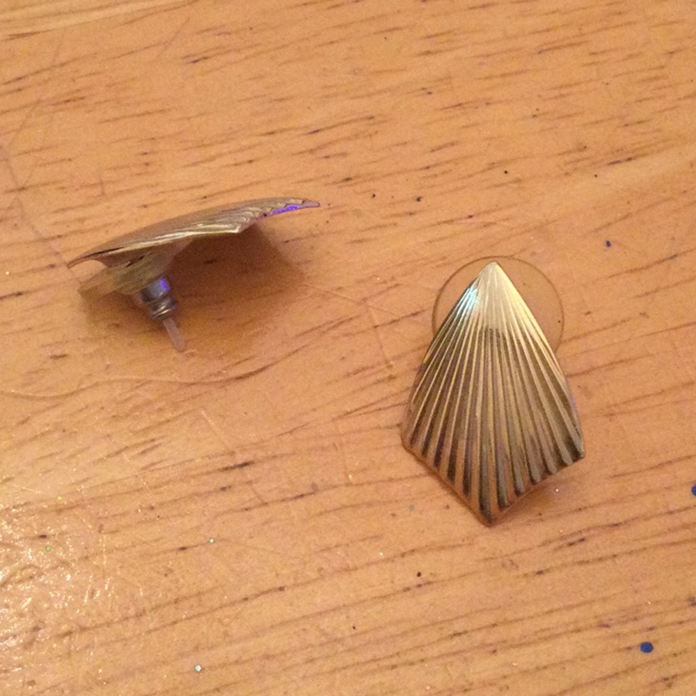 Gold wing earrings